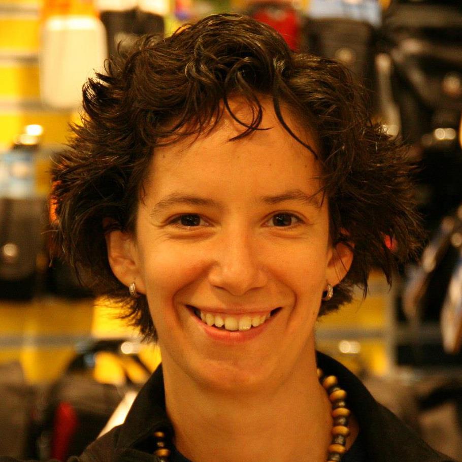 kamelia_2013.jpg